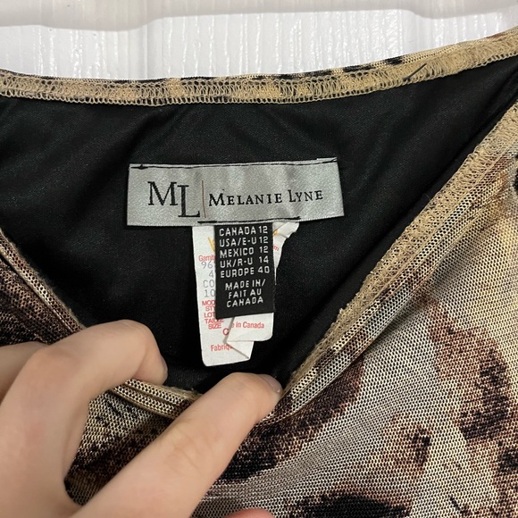 cheetah asymmetrical bottom skirt with lace detail - Picture 2 of 5